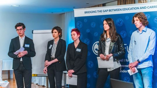 Warsztaty fundacji My Future dla młodzieży po angielsku