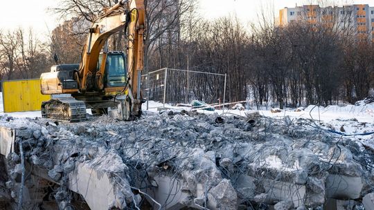 Wiadukt przy Kozienickiej już wyburzony