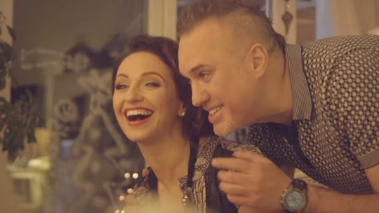Wiemy jak powstawał świąteczny klip Szymona Wydry