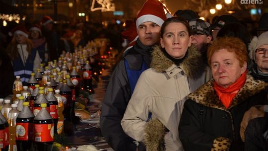 Wigilia w Radomiu: Komentarz i sonda Wigilia w Radomiu: Komentarz i sonda