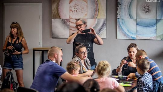 Wirtualna Fosa czyli weekend nowych mediów