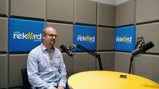 Wiśniowy miód najlepszy na Mazowszu