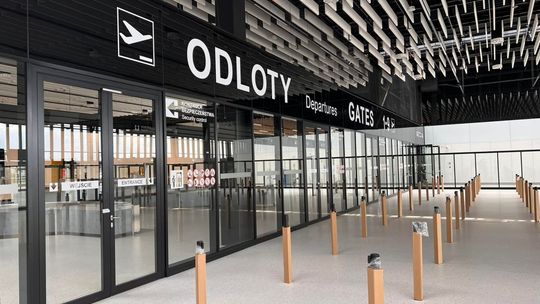 Wkrótce poznamy siatkę połączeń z radomskiego lotniska