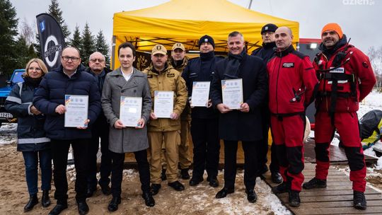 "Wody to nie śmietnik" - akcja nad zalewem w Domaniowie