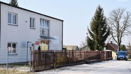 Wojewoda mazowiecki monitoruje sytuację w Niedabylu