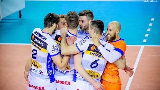 "Wojskowi" podejmą "Pomarańczowych"