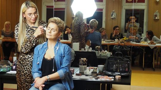 Wolanów. Warsztaty makijażu w GCK