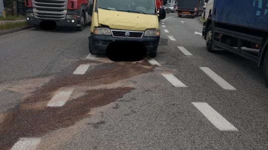 Wolanów. Zderzenie dwóch aut na DK12