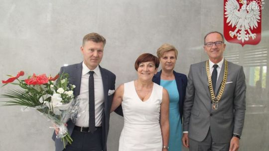 Wotum zaufania i absolutorium dla starosty