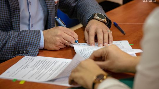 Wsparcie na pracownie informatyczne i językowe