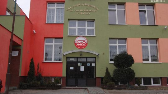 WYBIERZ SZKOŁĘ: "Sobieski"