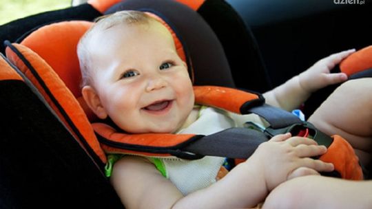 Wybór fotelika czyli jak bezpiecznie przewozić potomstwo