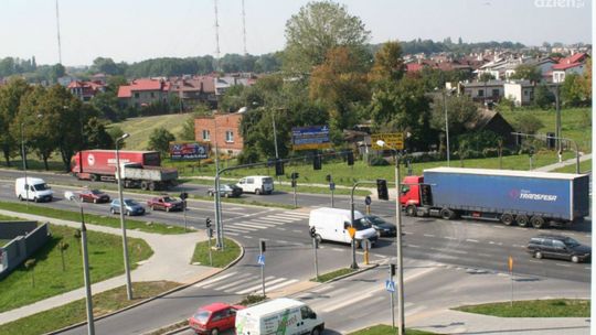 Wybudują nowe światła i wagę dla ciężarówek