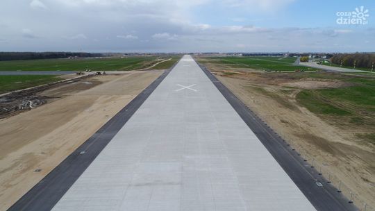 Wycieczka po radomskim lotnisku