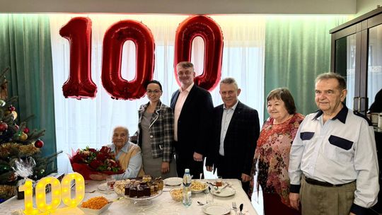 Wyjątkowy jubileusz w gminie Przyłęk. Pani Janina świętowała setne urodziny