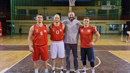 Wyjątkowy mecz, wyjątkowej drużyny! Kolejarz Basket Radom tworzy historię