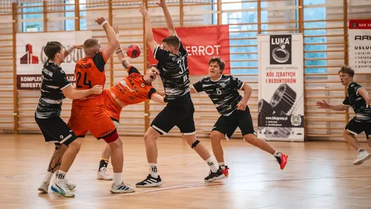 Wyjazdowe triumfy Lidera Radom i Orląt Zwoleń