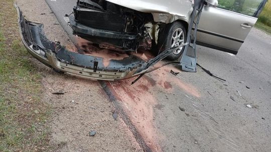 Wypadek na DK 48 w Brzózie. Kierowca w szpitalu 