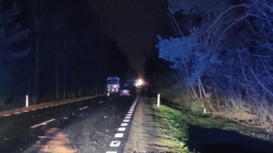 Wypadek na DK 9. Trzy osoby ranne