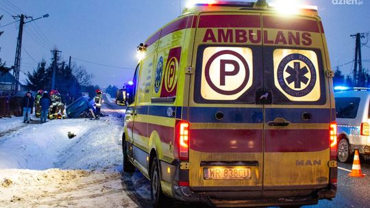 Wypadek na krajowej dwunastce (zdjęcia)