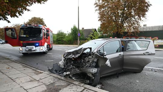 Wypadek na ul. Lubelskiej w Radomiu. 64-latek w szpitalu Wypadek na ul. Lubelskiej w Radomiu. 64-latek w szpitalu
