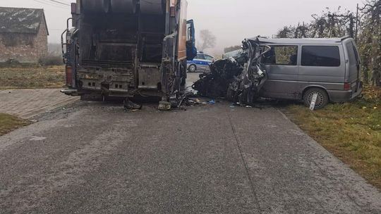 Wypadek pod Warką. 34-latek w szpitalu 