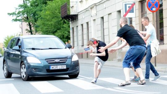 Wypadek samochodowy na deptaku...