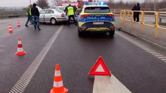 Wypadek w Krogulczy. 30-latka w szpitalu