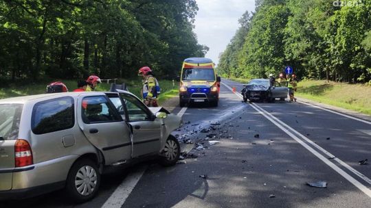 Wypadek w Podgajku, droga krajowa nr 12 zablokowana Wypadek w Podgajku, droga krajowa nr 12 zablokowana