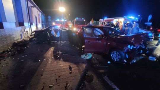 Wypadek w Policznej. Trzy osoby w szpitalu 