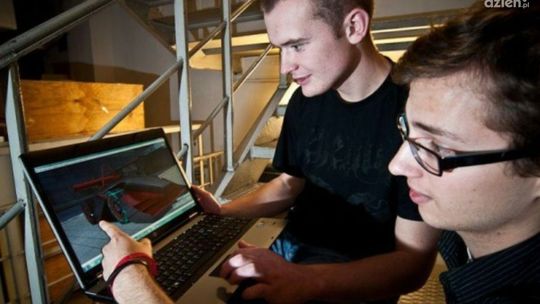 Wyścigowy bolid po studencku