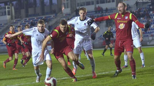 Wysoka porażka Broni z Ursusem