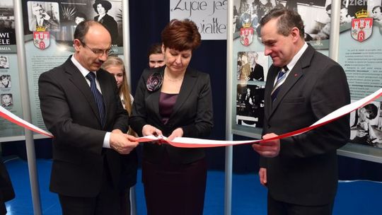 Wystawa o ks. Sedlaku w PSP nr 34