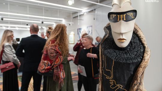 Wystawa prac Salvadora Daliego w Kamienicy Deskurów