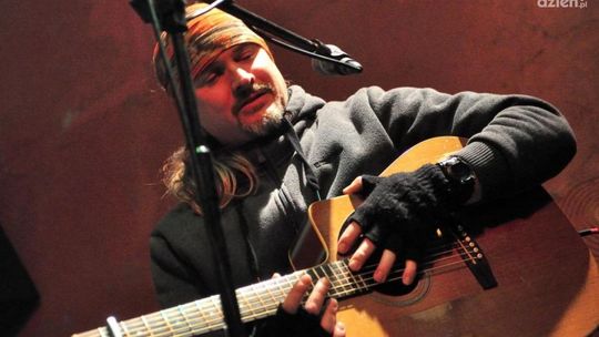 Wywiad z Maciejem Balcarem. Zobacz zdjęcia i video z koncertu w Radomiu