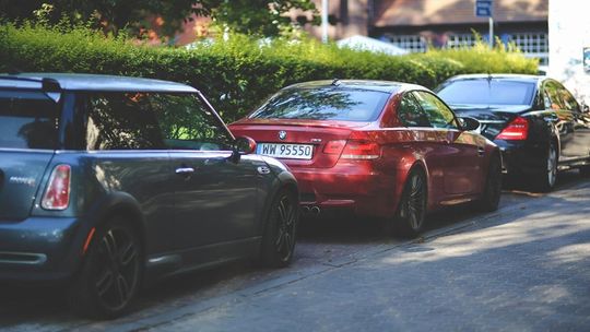 Wyzwania produkcji dla branży automotive – jakość i powtarzalność jako fundament sukcesu