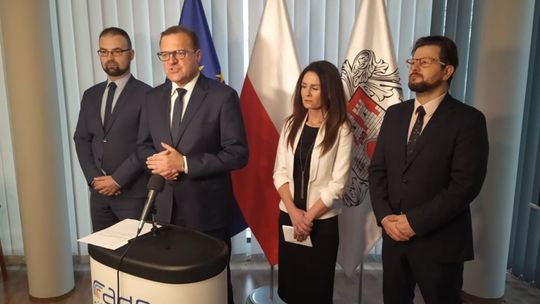 Wzajemne oskarżenia w sprawie budżetu na oświatę