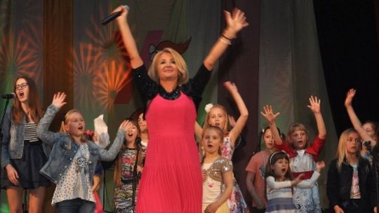 XI Ogólnopolski Festiwal Piosenki Majki Jeżowskiej „Rytm i Melodia”