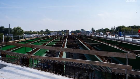 Z wizytą na placu budowy wiaduktu i przystanku kolejowego Z wizytą na placu budowy wiaduktu i przystanku kolejowego