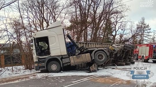 Zablokowana droga w Grzybowie