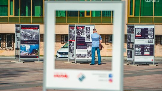 Zaczęło się w Radomiu. Wystawa na placu Jagiellońskim