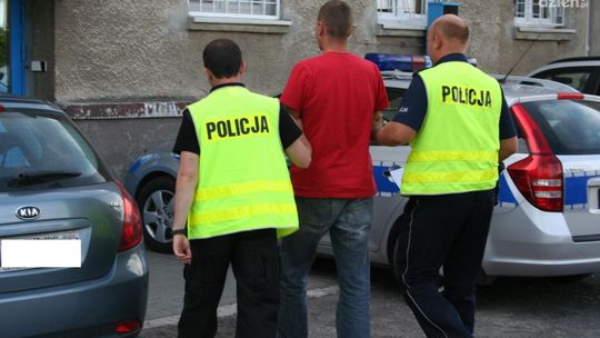 Żądał okupu, groził śmiercią wójta