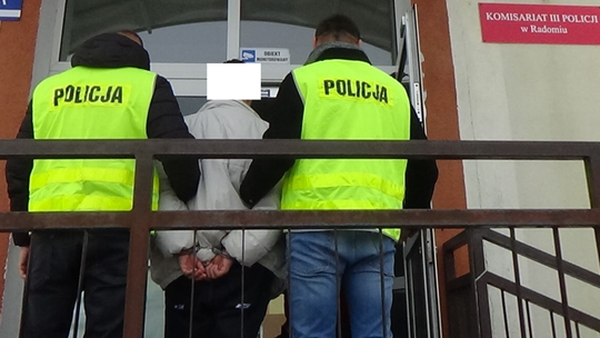 Zadali mężczyźnie 3 ciosy nożem. Trafili do aresztu