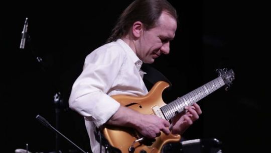 Zaduszki Jazzowe, czyli Piotr Domagała Trio w Parkowej