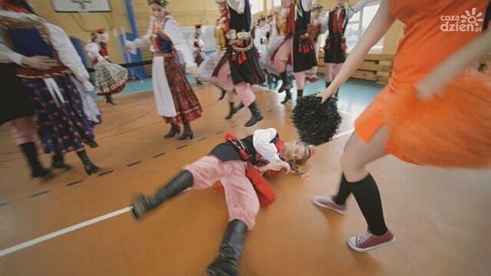 Zagłosuj na teledysk uczniów z Białobrzegów!