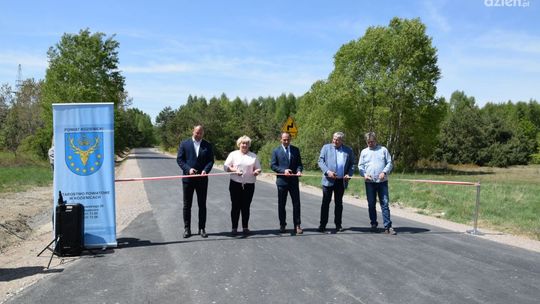 Zakończył się remont drogi powiatowej Głowaczów - Lipskie Budy