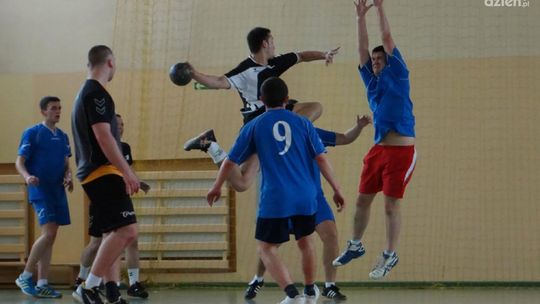 Zakończyła się I edycja amatorskiej ligi piłki ręcznej