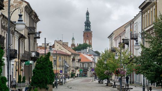 Zakup mieszkania do remontu pod wynajem - analiza i potencjał rynku w Warszawie i Radomiu
