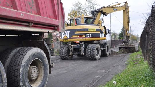 Zamiast błota będzie równy asfalt