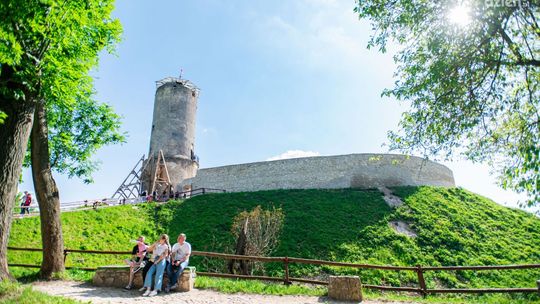 Zamki i pałace. Miejsca warte odwiedzenia na Mazowszu cz. III